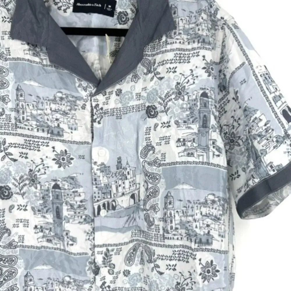 NWT Abercrombie Men’s Blue Silky Camp Collar Italian City Button‎ Down Medium